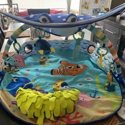 Finding Nemo Play Gym