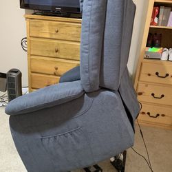 Recliner With Lift & Massage to Back, Lumbar, Thighs,& Legs