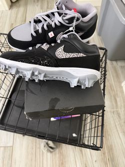 Jordan football cleats