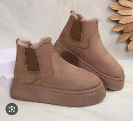 Tan High Ankle Booties 8.5/9