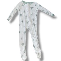 Kyte Baby Eucalyptus Bamboo Footie Sleeper Pajamas - Size 12-18 Months