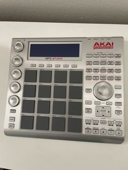 Akai MPC Studio Silver (Chula Vista)