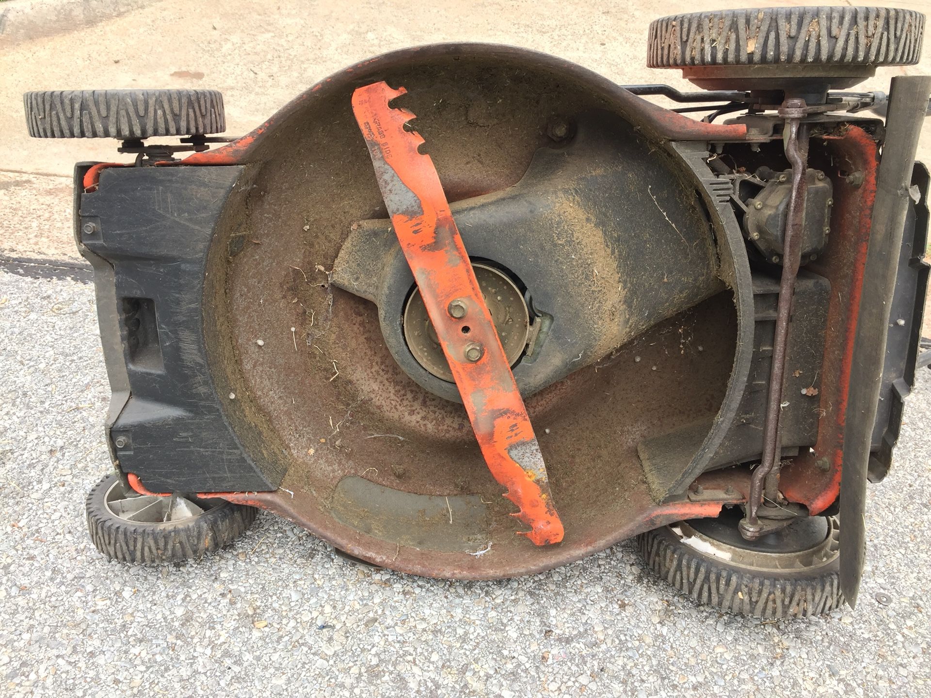 Husqvarna HU775BBC Briggs&Stratton 7.75 , 175cc (PARTS) for Sale in