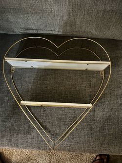 Heart shelf