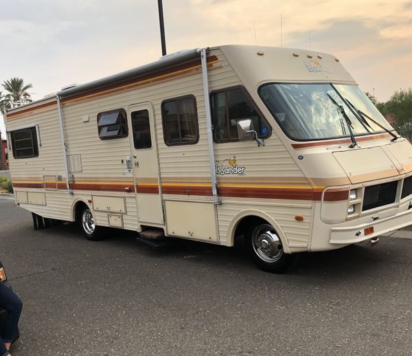 Breaking Bad Motorhome1986 Fleetwood Bounder for Sale in Peoria, AZ