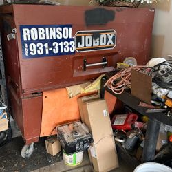 Knack Job Box On Wheels 