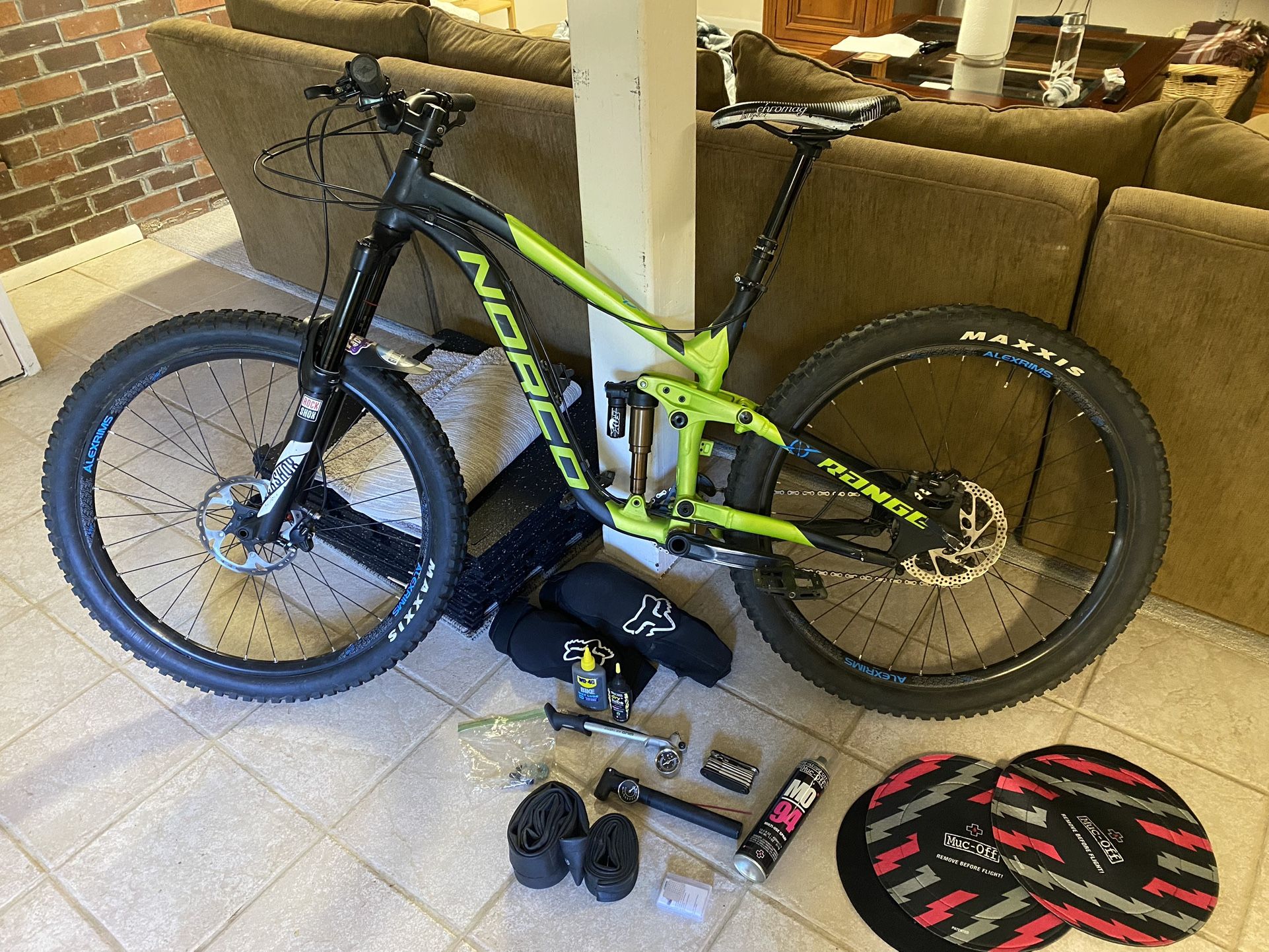 Mountain Bike 2017 Norco Range A7.1 Full Suspension
