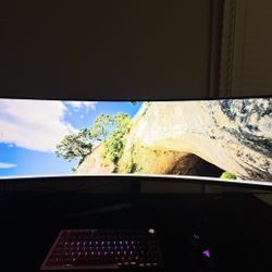 49’ Inch Samsung Odyssey Screen