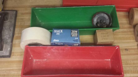 Trowels plaster mud trays with misc tape bulb vacuum tester wall paper removel tool