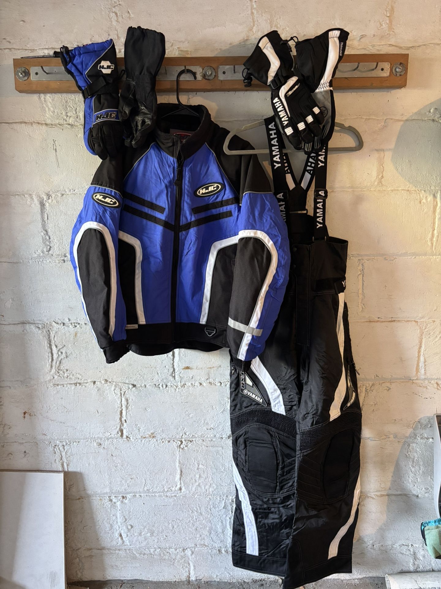 Snowmobile Gear - HJC Jacket And Gloves, Yamaha Bibs And Gloves
