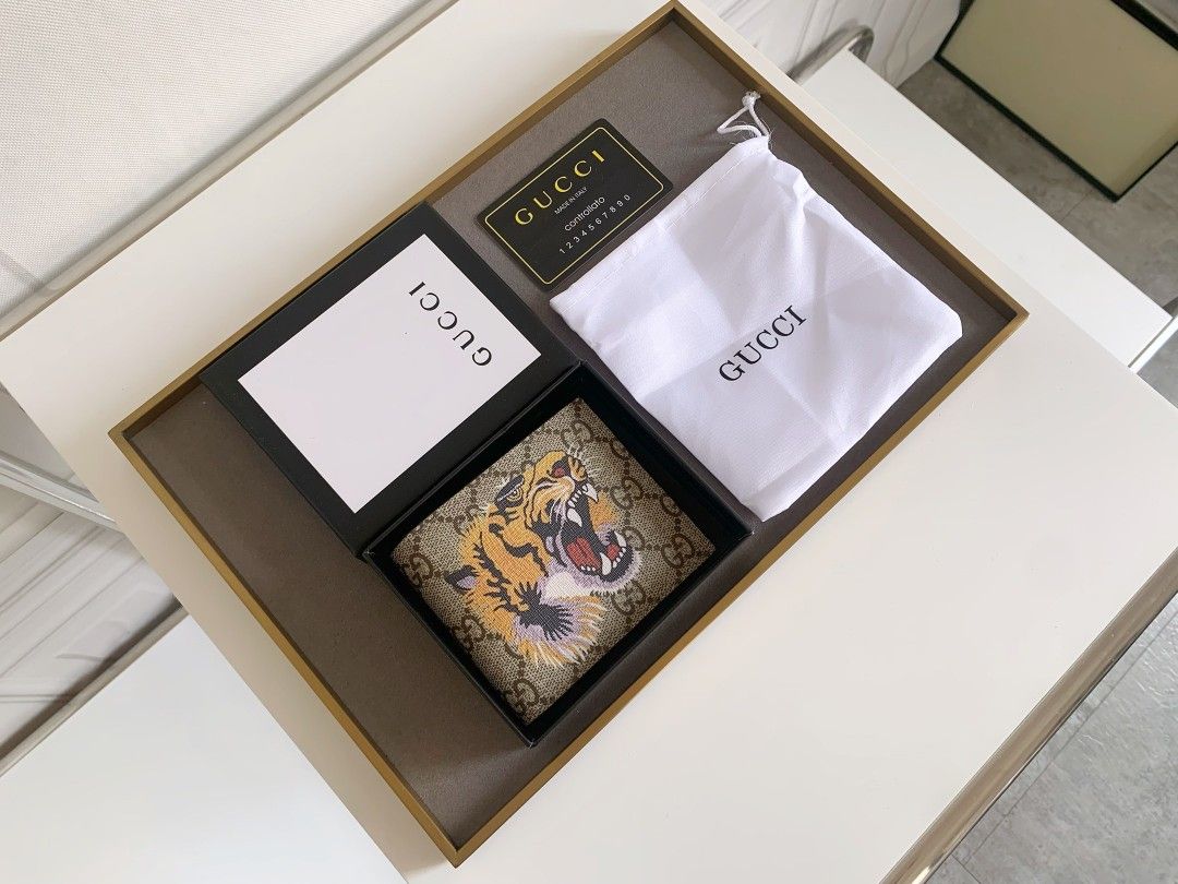 GUCCI BIFOLD WALLET GG SUPREME TIGER BEIGE