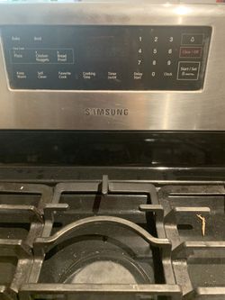 Samsung Stove In Good Conditions