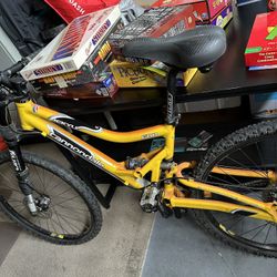 Mountain Bike 