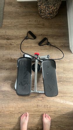 Sunny Health & Fitness Twist Stair Stepper with Resistance Bands