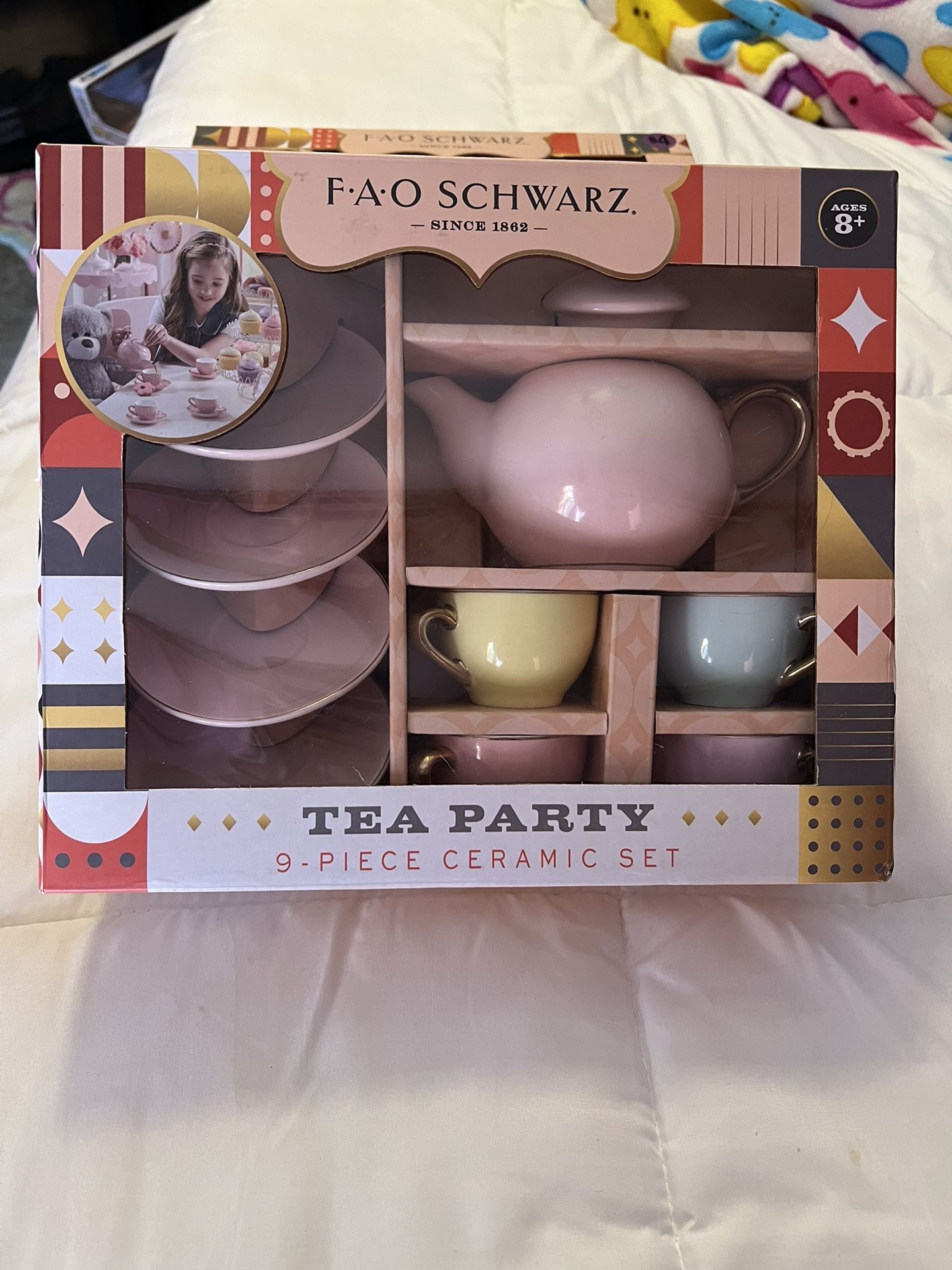 BRAND NEW TEA PARTY SET