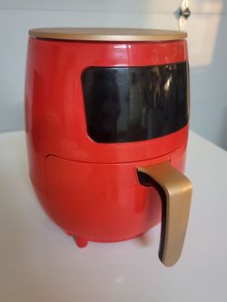 Red air frier in excellent working condition