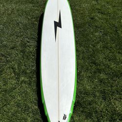 Surfboard Wave Tools 9’0”