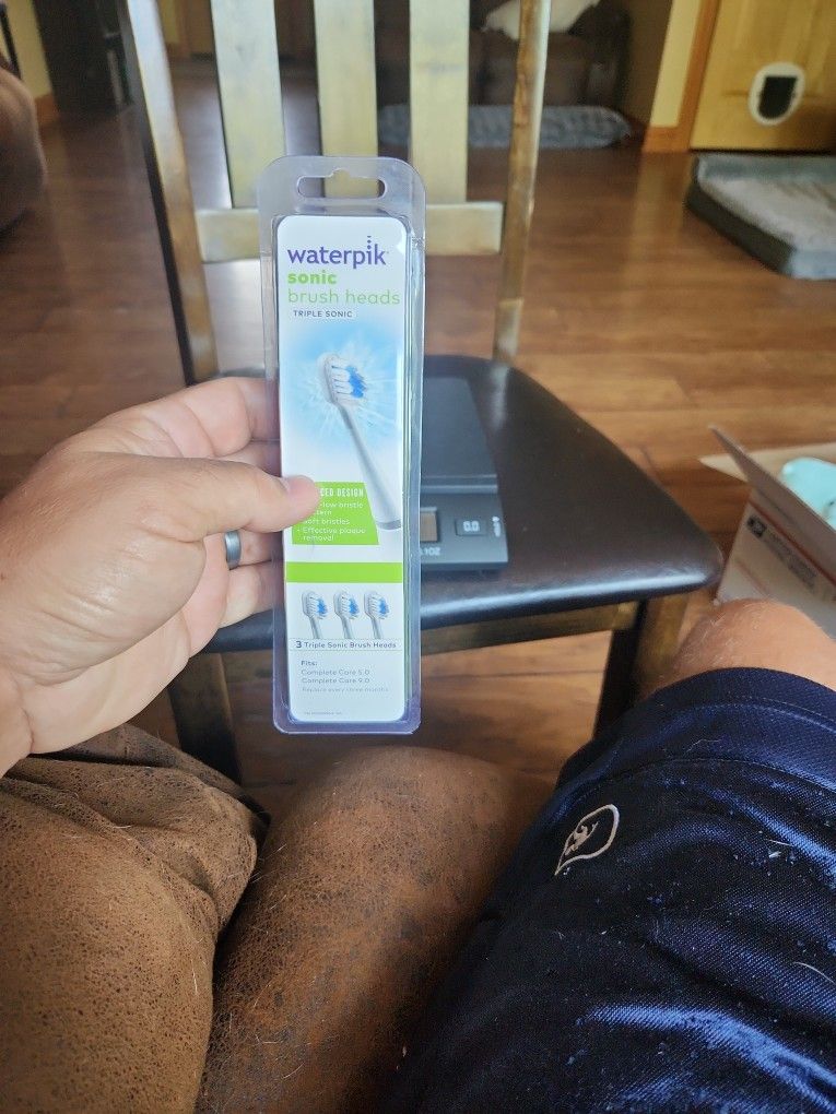 NEW SEALED Waterpik STRB-3WW Triple Sonic Toothbrush Replacement Heads White B