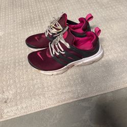 2021 Girls Nike Air Presto Pink Size 2y