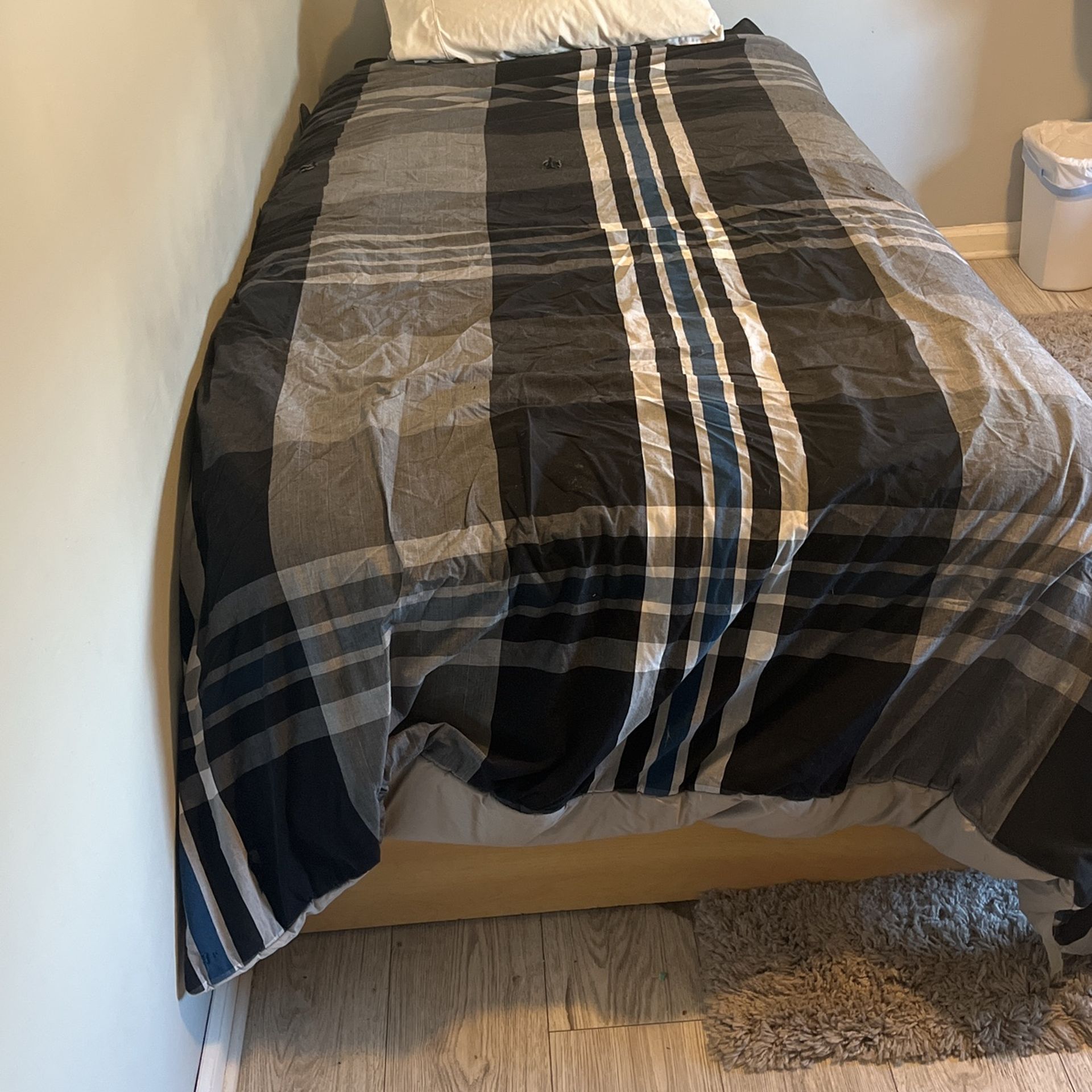 Twin Bed