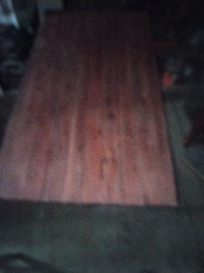 Amish Style Table .. Bad Pic.. 