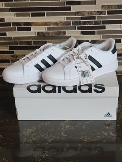 NWT - Adidas Grand Court 2.0 Kids Shoes