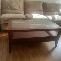 Coffee Table & End Table 