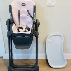 Chicco Polly Space-Saving Foldable High Chair