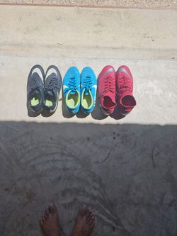 Used Nike soccer shoes in excellent condition,sizes 10,10.5 and 11.5