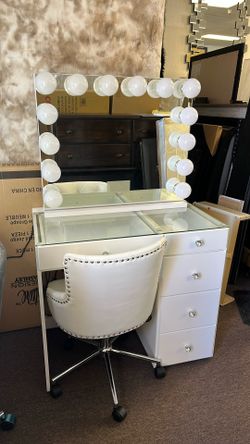 Small vanity