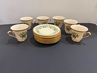 Set of 6 Lenox Holiday Teacups & 8 Saucer Plates - Made in USA - Vintage Lot