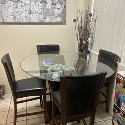 Glass Dining table 4 Seats 