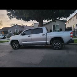 2015 Toyota Tundra