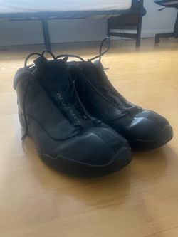 Black Shoes Size 12