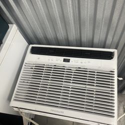Frigidaire Air Conditioner 
