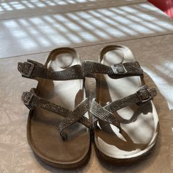 Brand New Size 8 Sandals