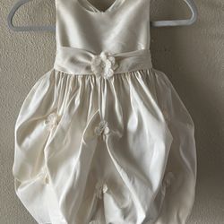 American Princess Flower Girl Dress - Size 4 -Never Worn - New $55