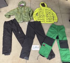 Men’s Size Large, xL And 2 XL Ski/snow Clothing. Winter Jackets Pants And Bibs 