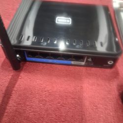 BRAND NEW IN THE BOX, D - LINK WIRELESS N 150 HOME ROUTER, GREAT BANG FOR YOUR DOLLAR!!!