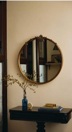 Anthropology Cecilia Mirror