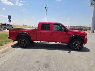 Ford F-250 Super Duty Off Road 4x4 Crew Cab