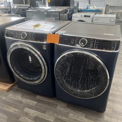 Open Box GE Washer + Gas Dryer Set, Only $1348 Includes One Year Warranty