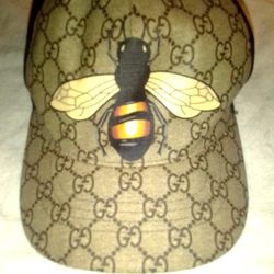 Men's Gucci Bee Print GG Supreme Baseball Cap 