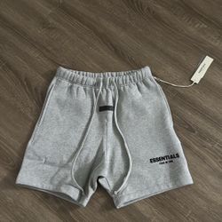 ESSENTIALS 