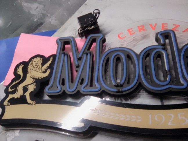 Modelo led Sign With Power cable