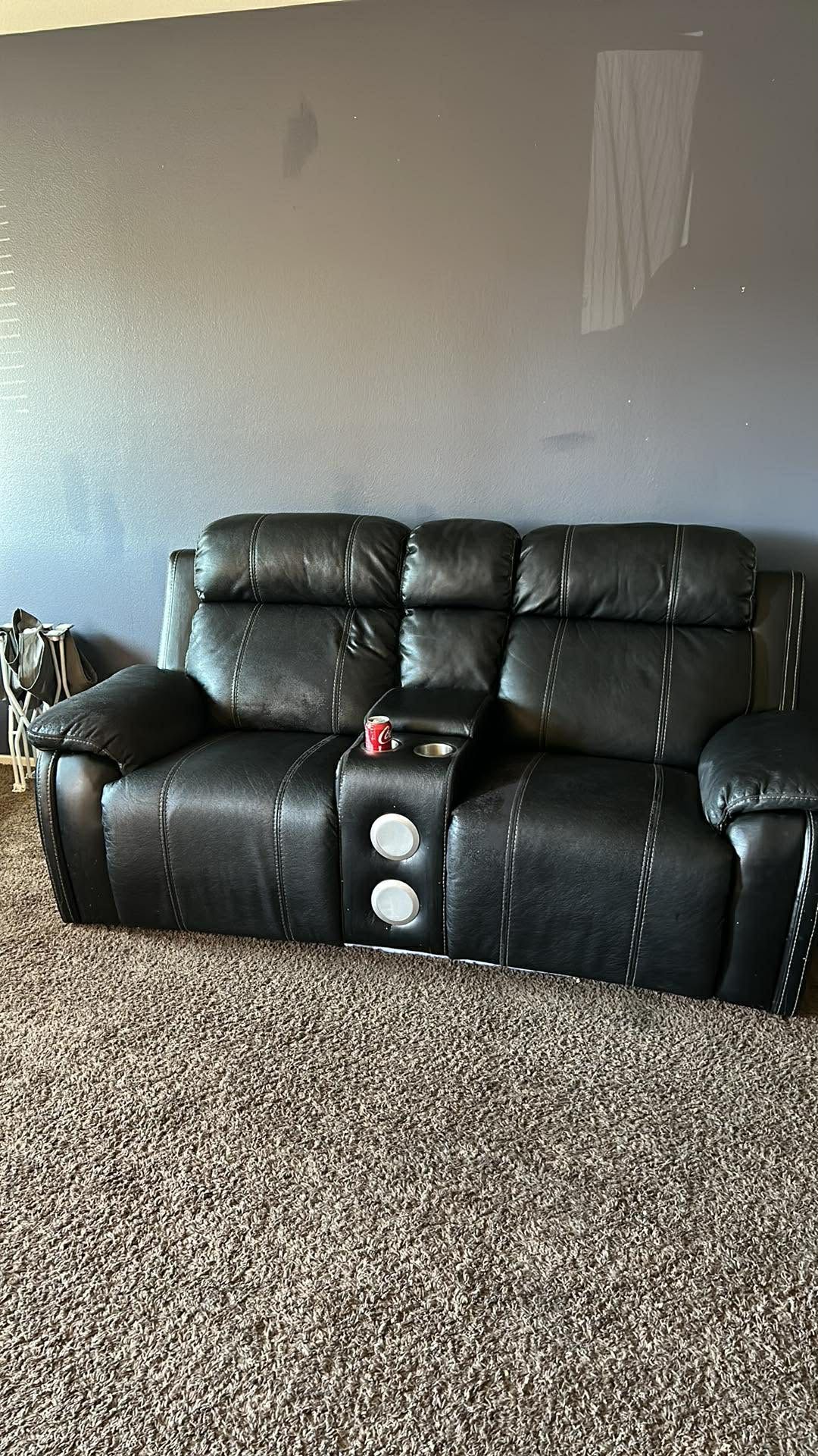 Black Reclining Couches
