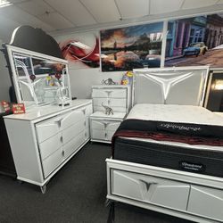 🇺🇸Incredible Deal!! 🌞LED Bedroom Furniture Set On Sale Now!!