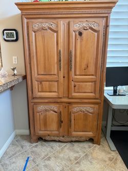 Armoire