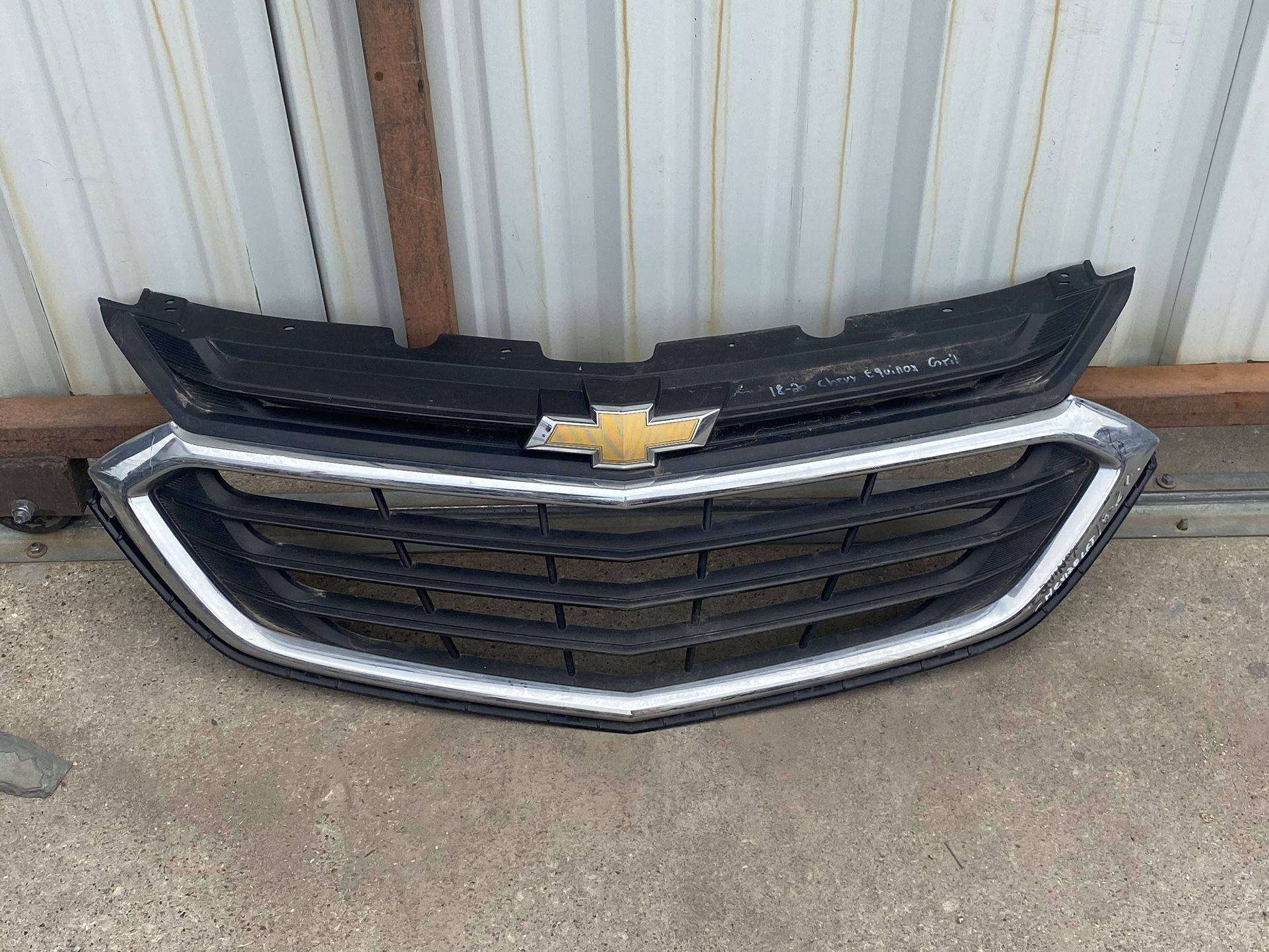 2018-2020 Chevy Equinox Grill