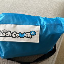 Pouch Couch Jr